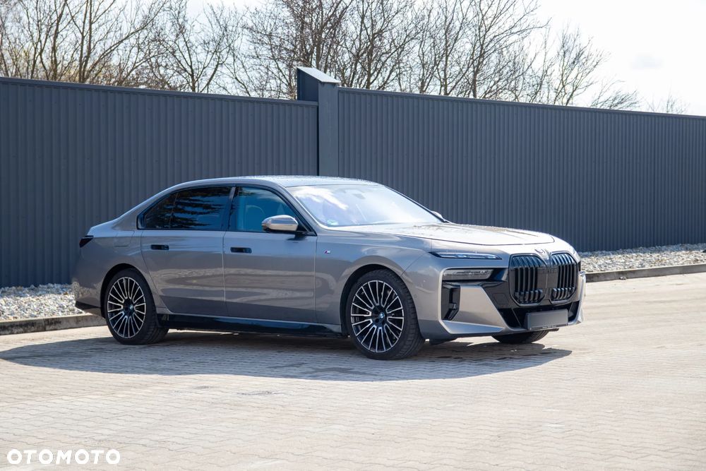 BMW Seria 7 - 3