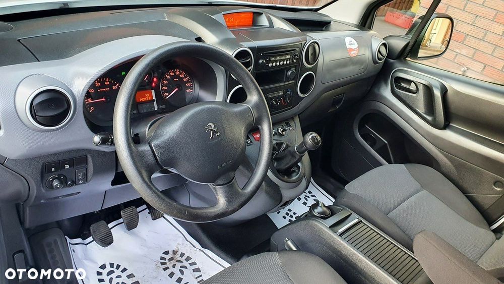 Peugeot Partner - 23