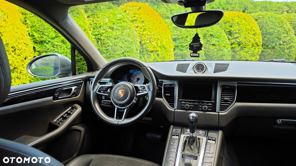 Porsche Macan - 6