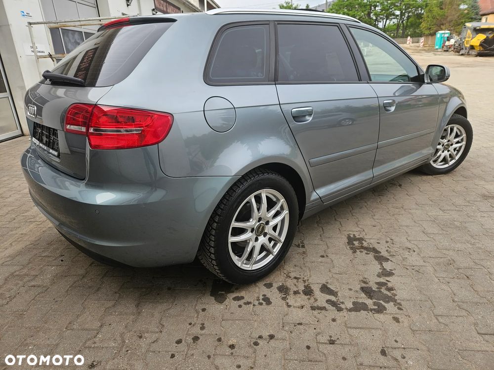 Audi A3 Sportback 1.2 TFSI S tronic S line Sportpaket - 3