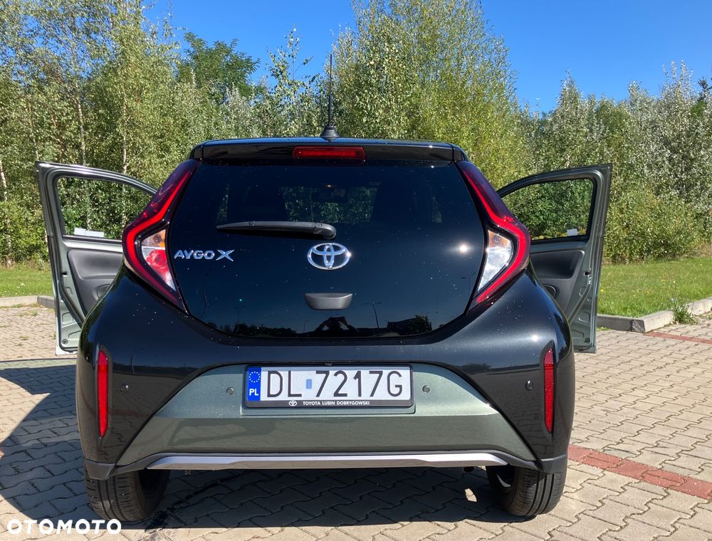 Toyota Aygo X 1.0 VVT-i Executive CVT - 5