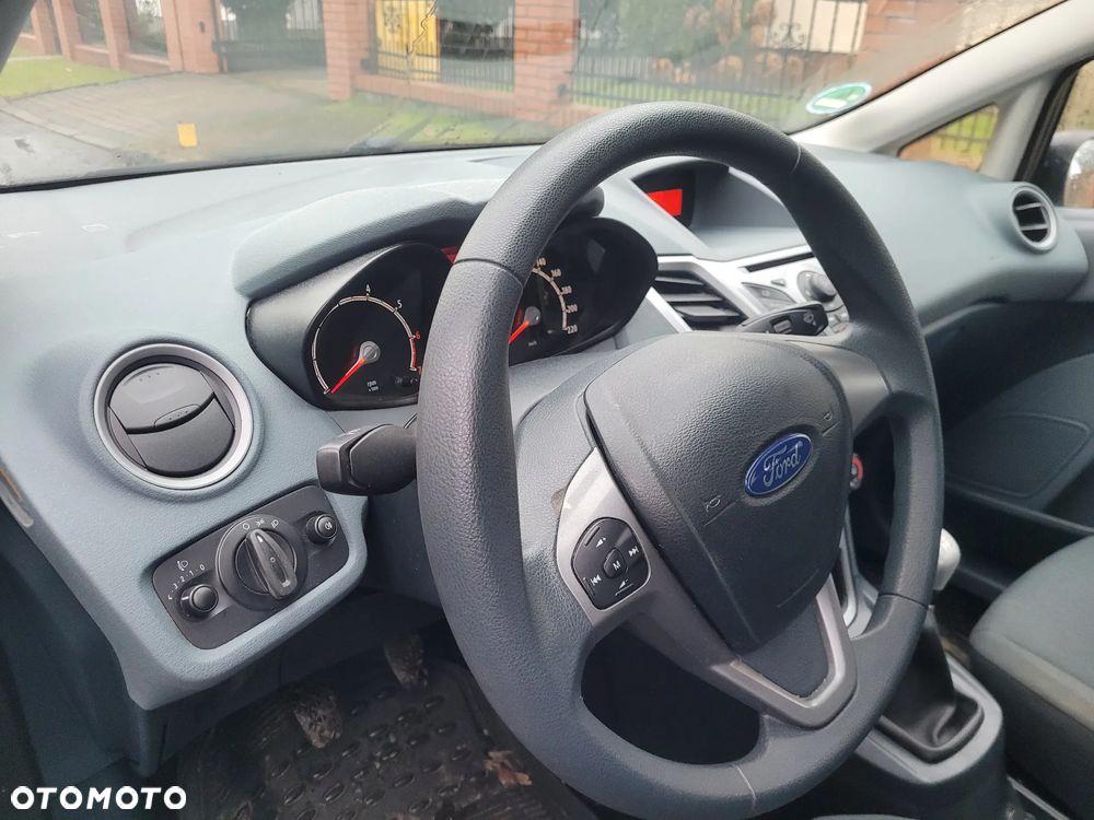 Ford Fiesta 1.25 Trend - 7