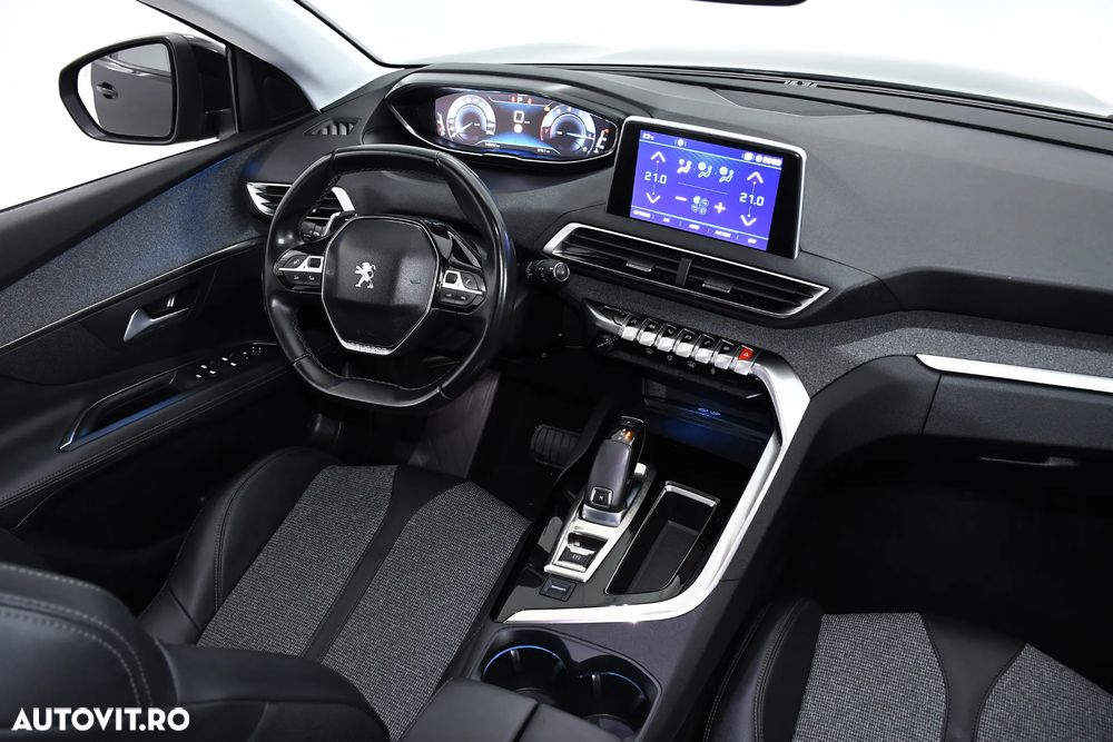 Peugeot 3008 1.2 PureTech 130 EAT8 Allure Pack - 5