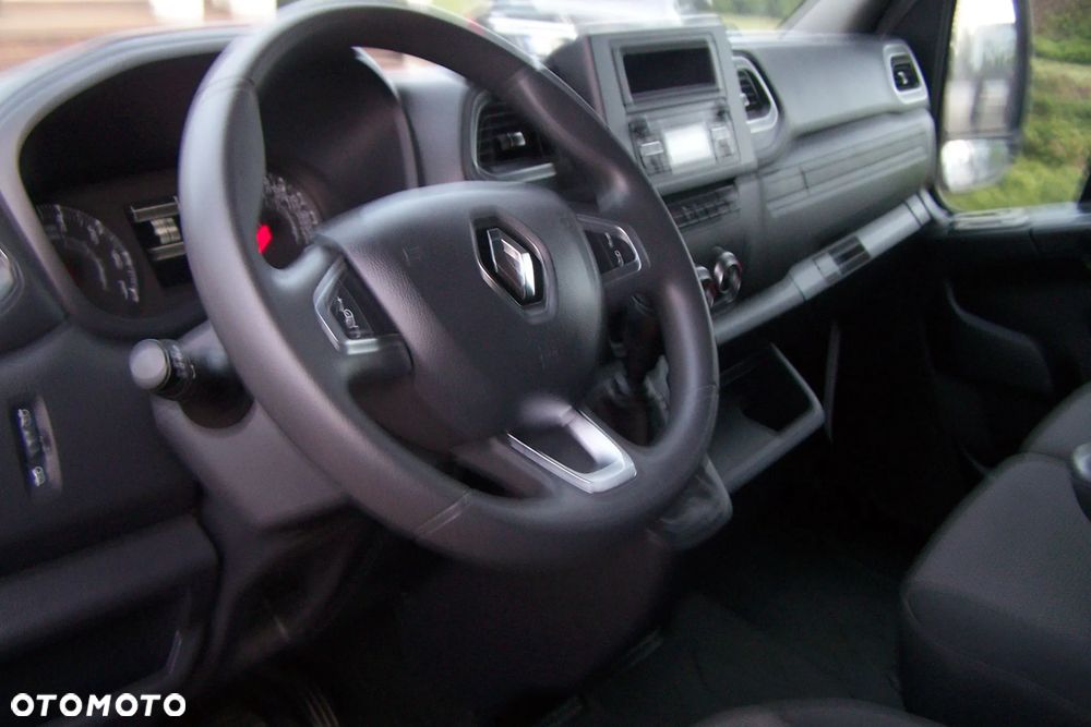 Renault Master - 10