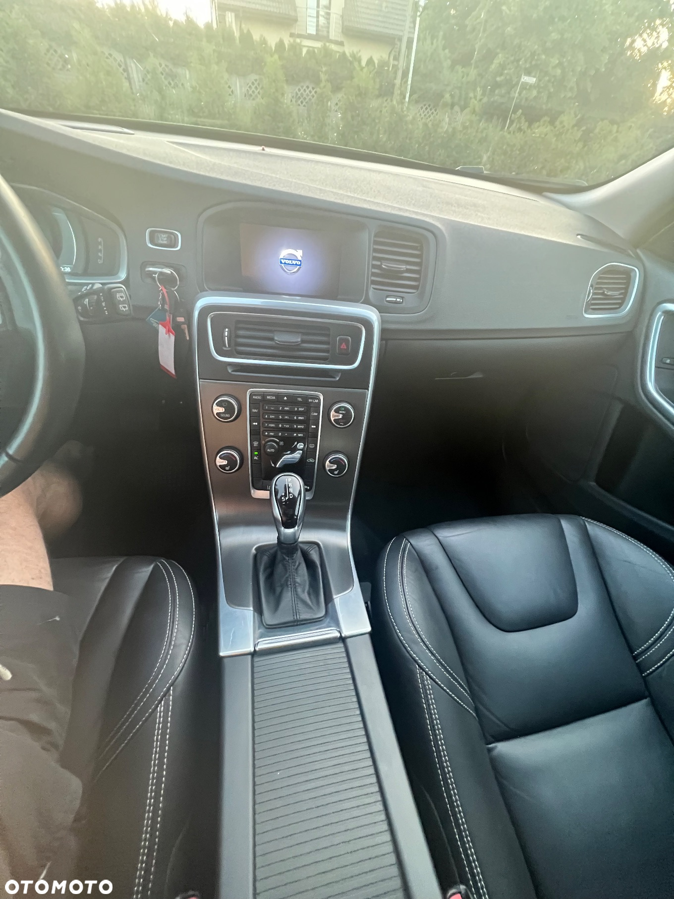 Volvo V60 D5 AWD Geartronic Summum - 17