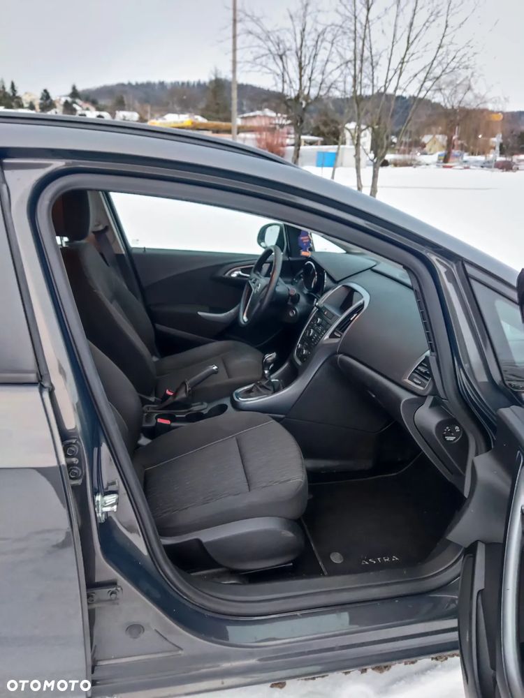 Opel Astra 1.7 CDTI - 12
