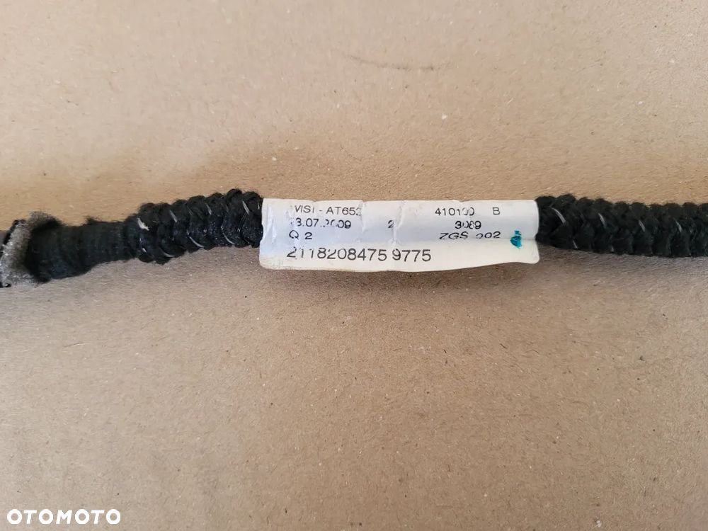 ANTENA DACHOWA GPS MERCEDES W211 W212 W219 A2118205575 - 8