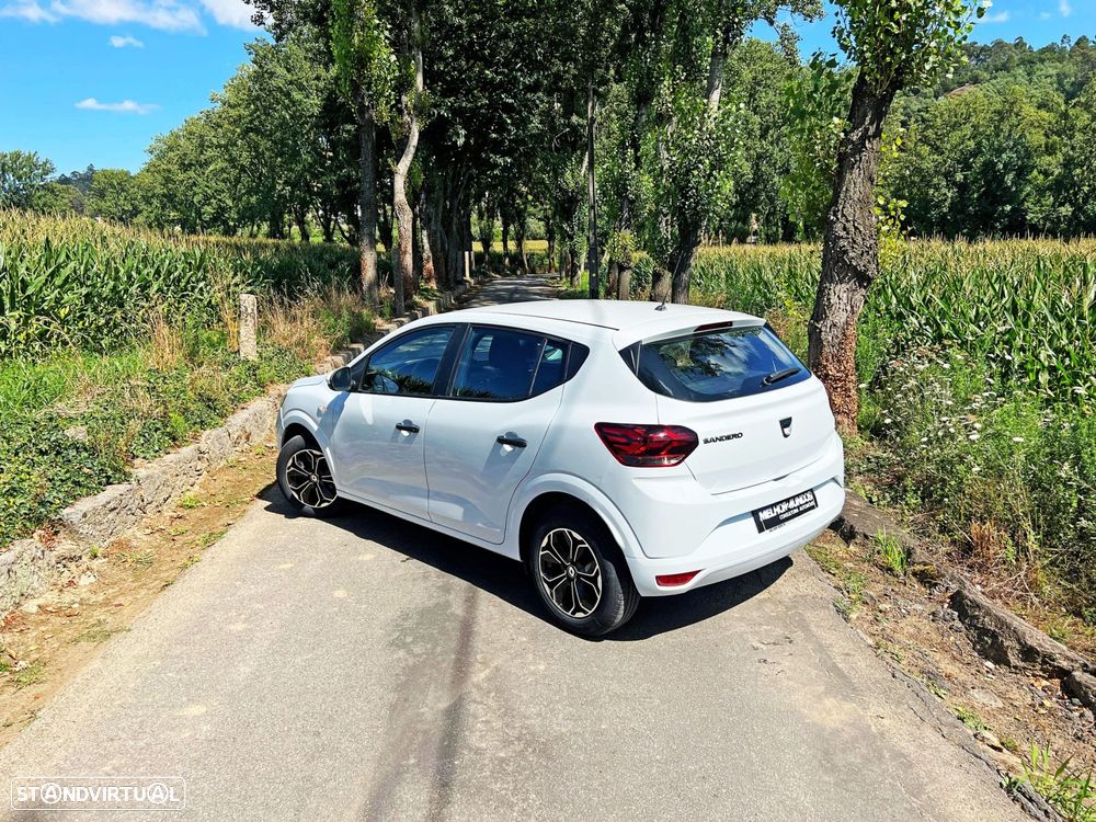 Dacia Sandero - 3