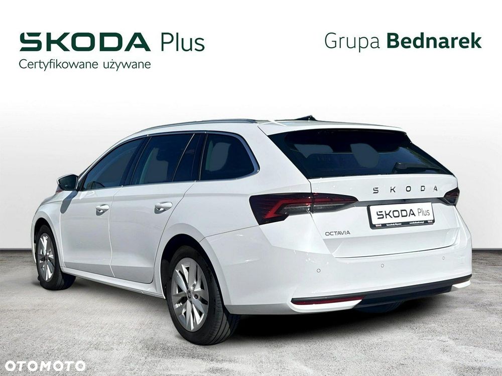 Skoda Octavia 1.5 TSI mHEV Selection DSG - 4