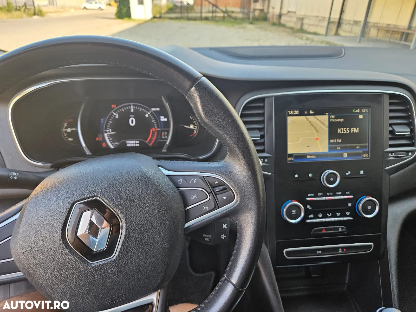 Renault Megane ENERGY dCi 110 ECO2 EXPERIENCE - 5