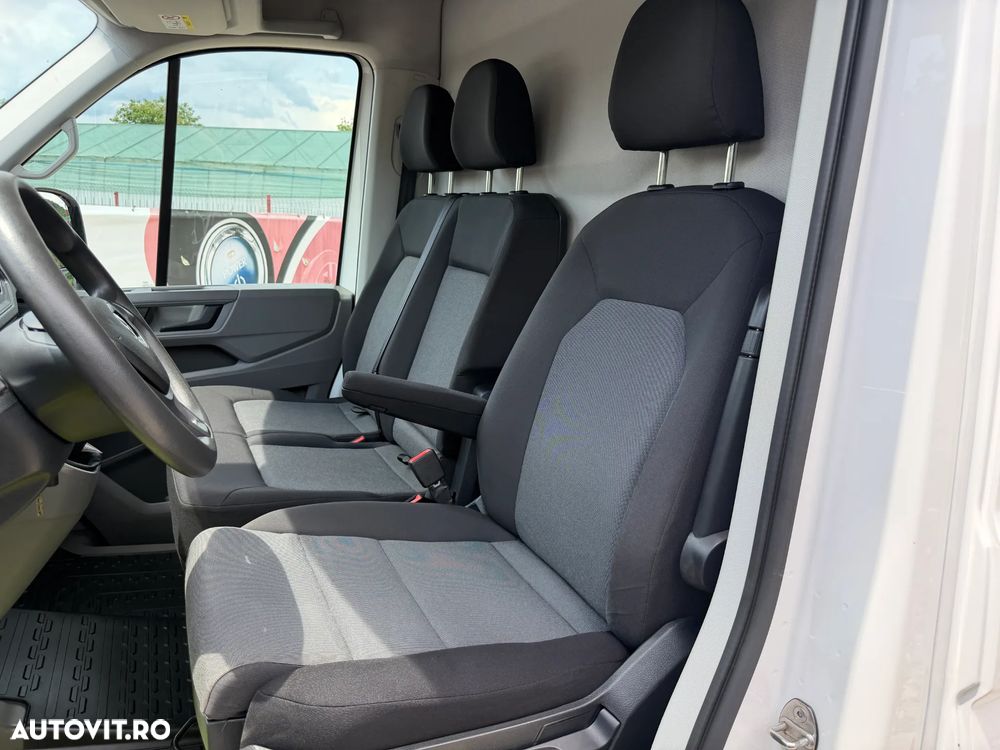 Volkswagen Crafter - 32