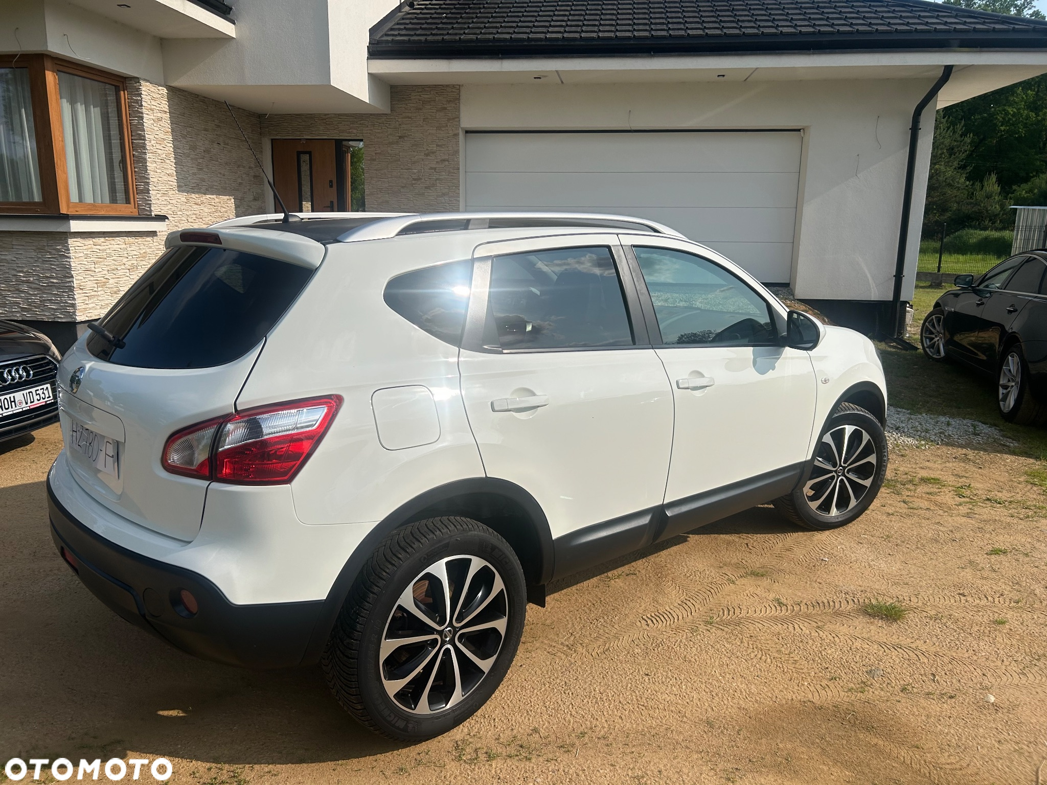Nissan Qashqai 1.6 visia - 11
