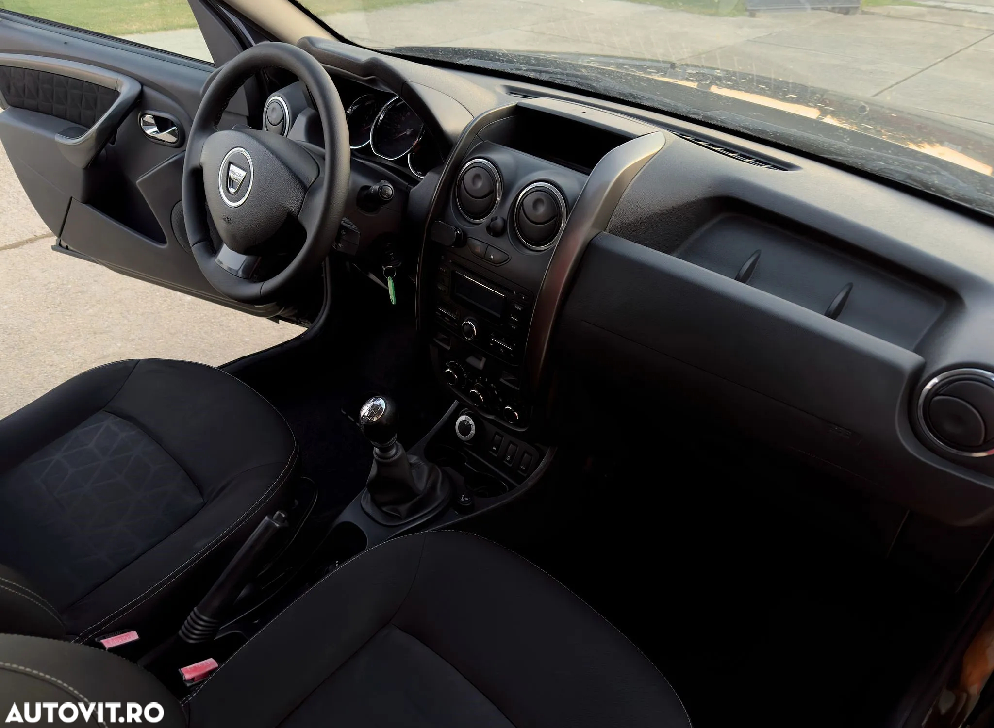 Dacia Duster 1.5 dCi 4x4 Laureate - 14