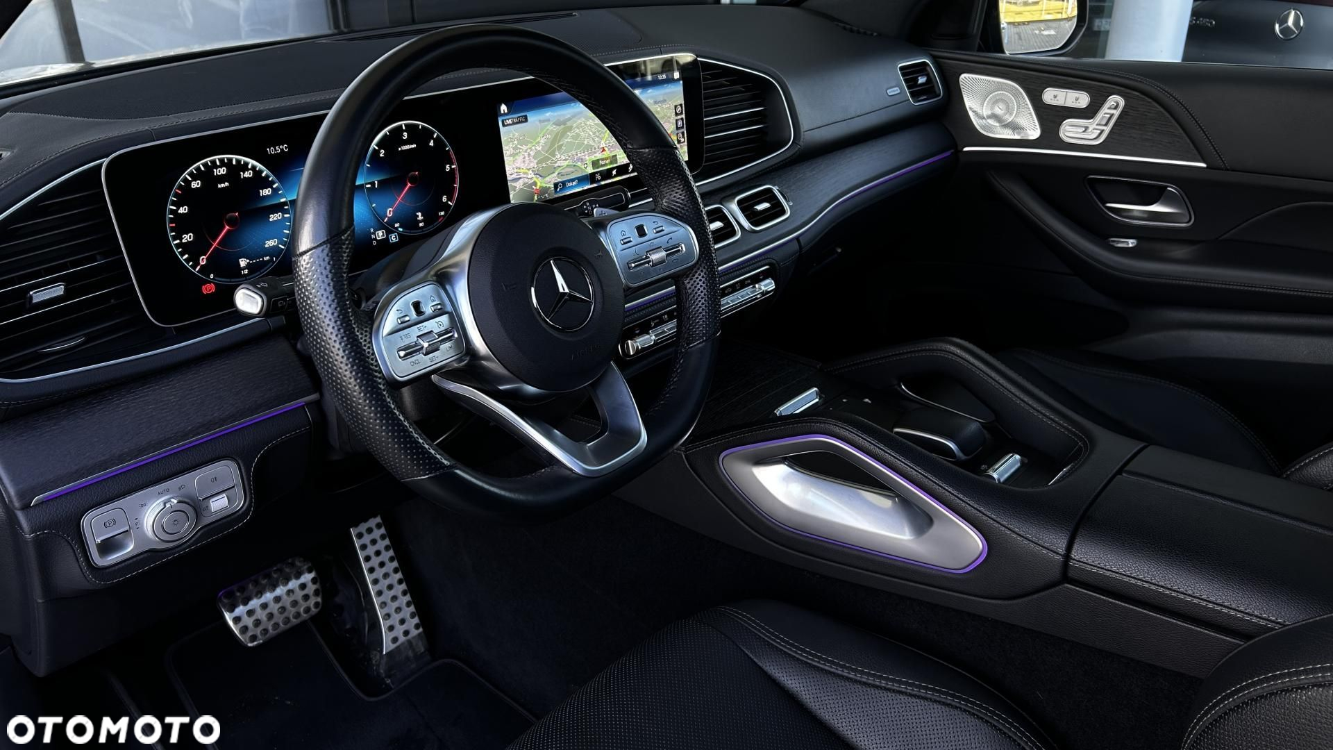 Mercedes-Benz GLE - 11