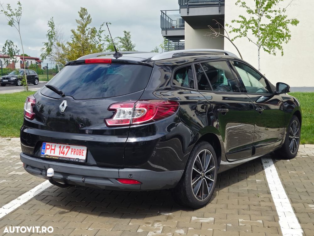 Renault Megane ENERGY dCi 110 Start & Stop Bose Edition - 4