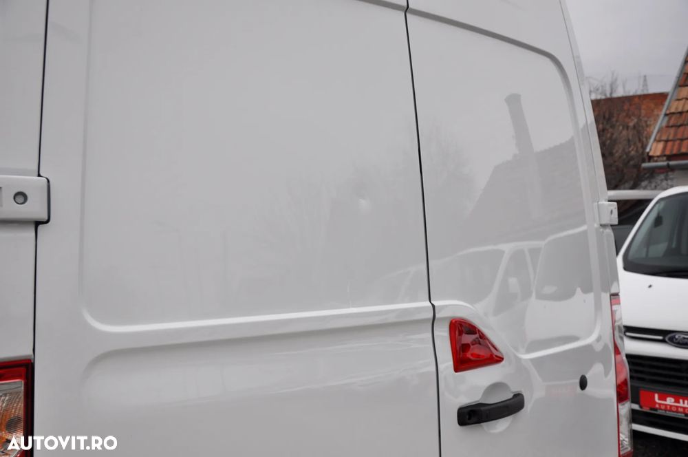 Renault Master L2H2 3 Locuri - 29