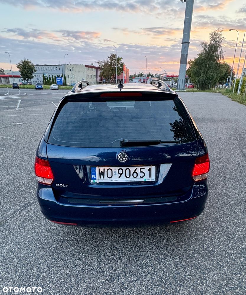 Volkswagen Golf - 4