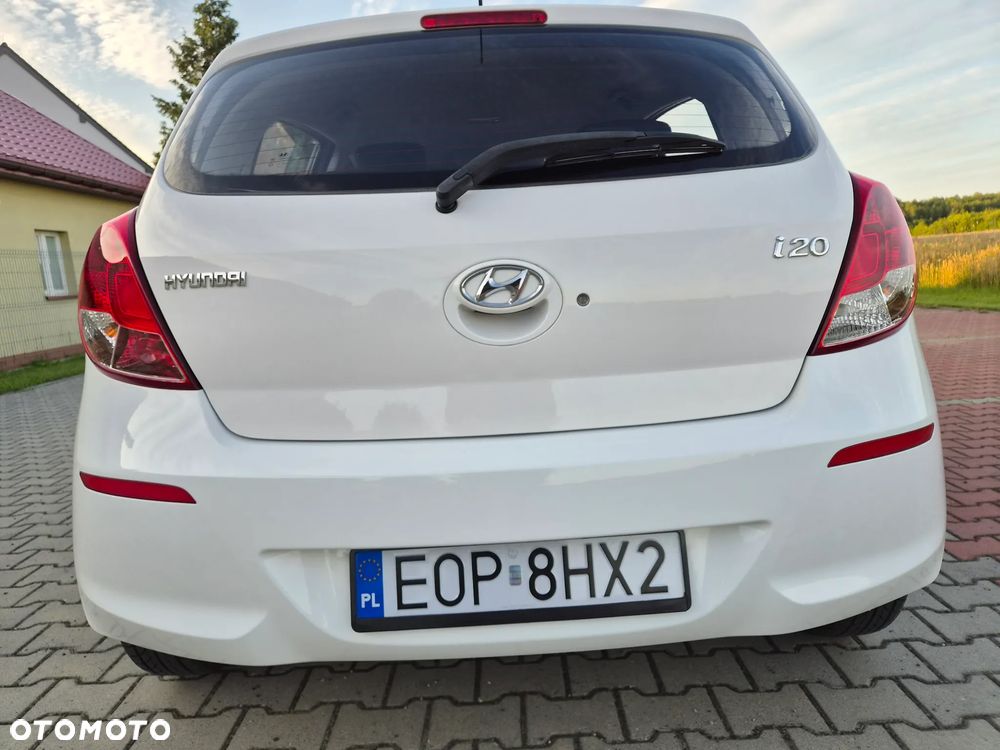 Hyundai i20 1.2 Trend - 13