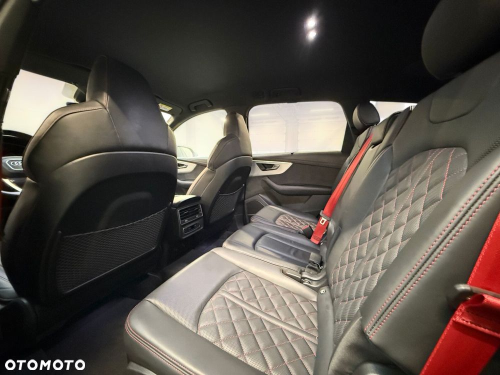 Audi Q7 - 26