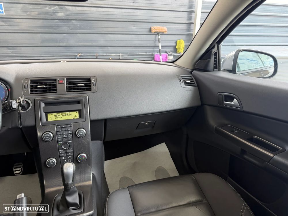 Volvo C30 1.6 D2 R-Design Start/Stop - 21