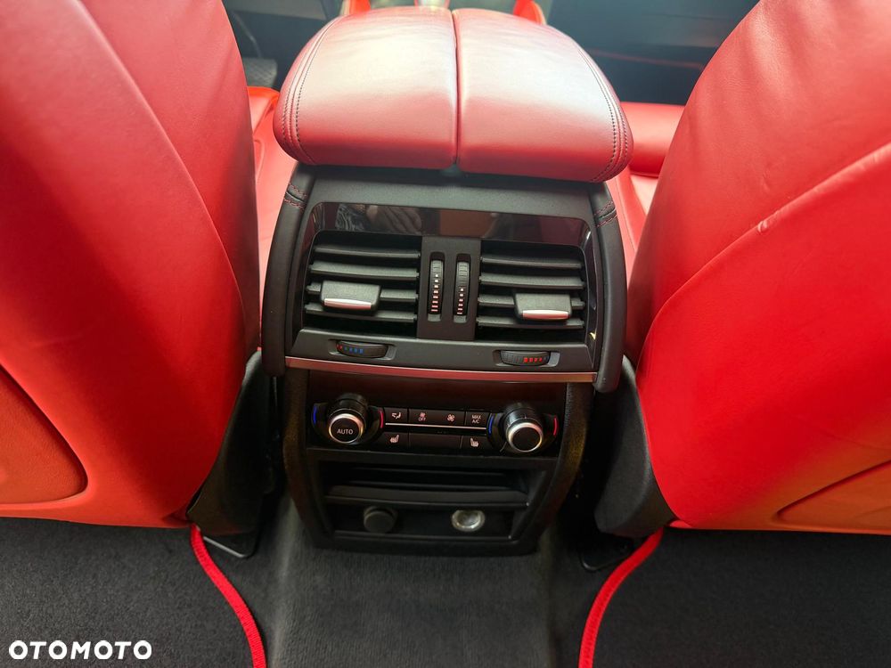 BMW X6M - 20
