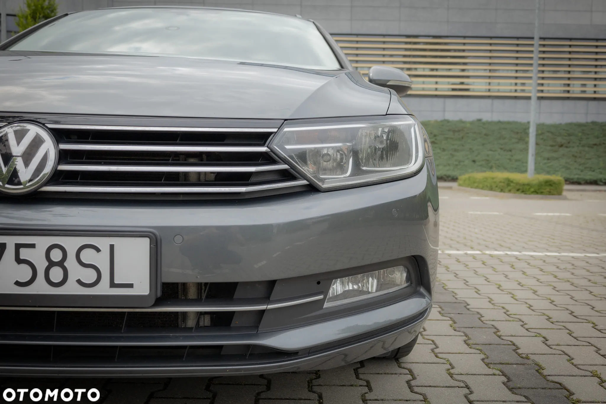 Volkswagen Passat - 3