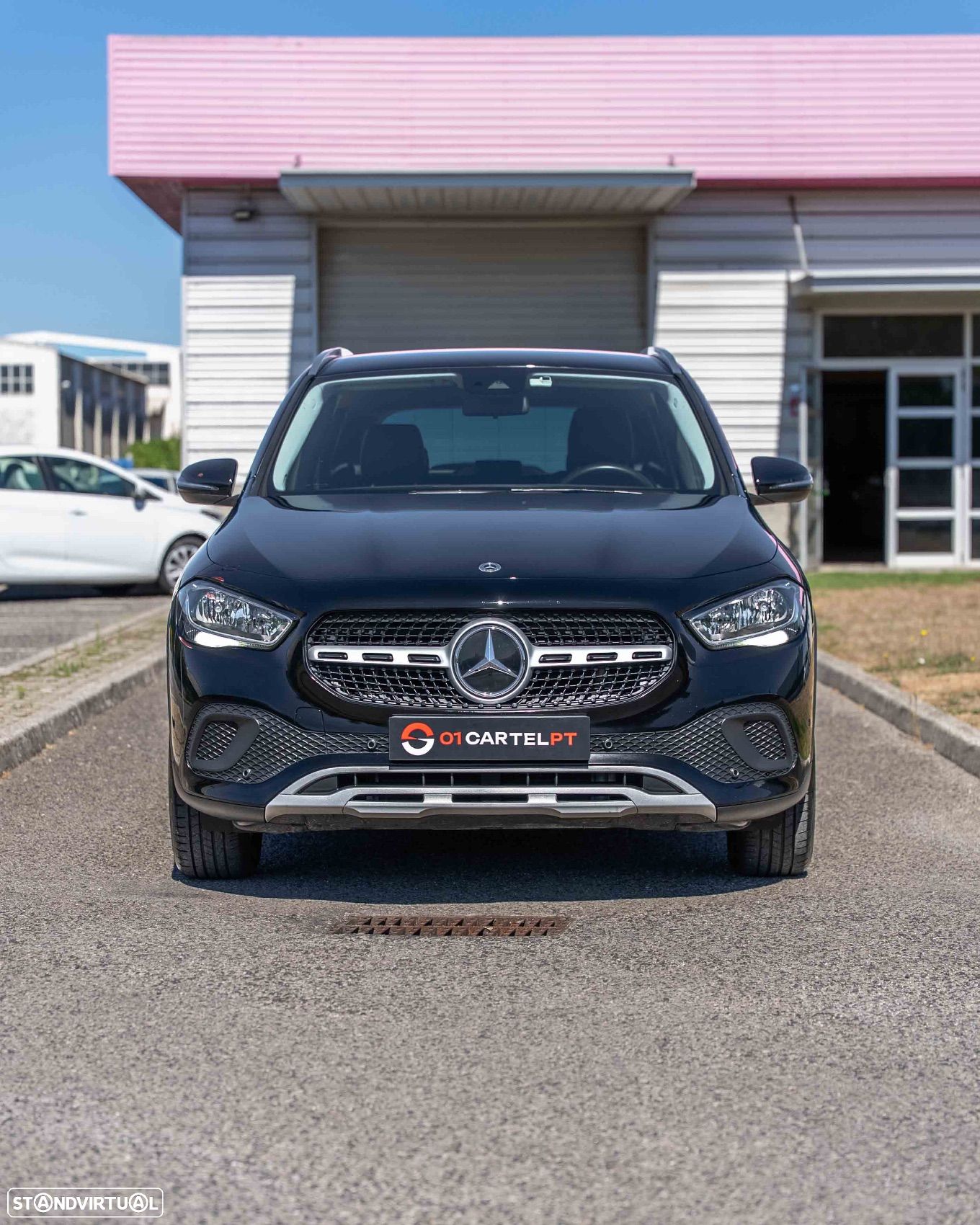 Mercedes-Benz GLA 180 7G-DCT - 1