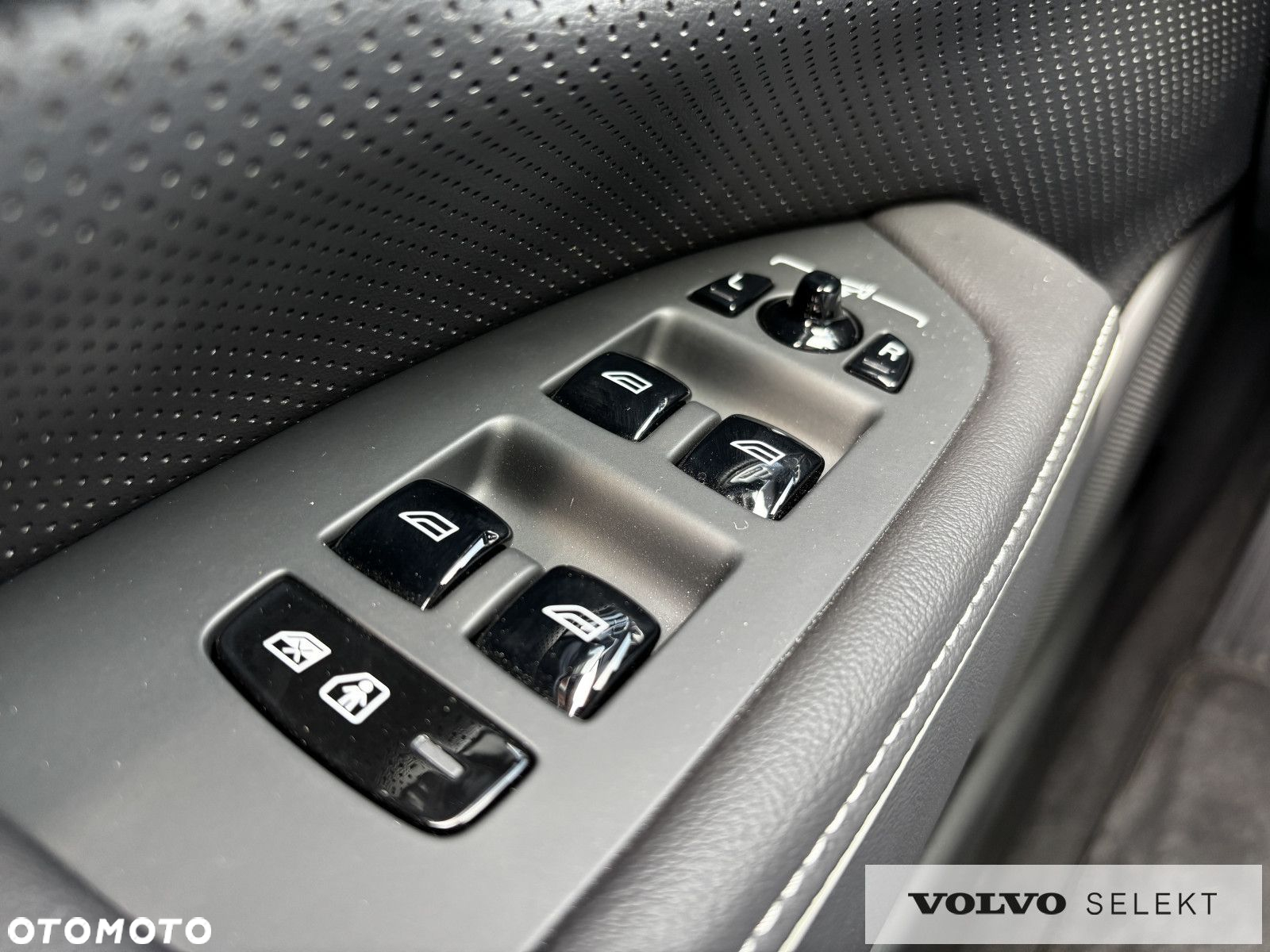 Volvo S90 - 15