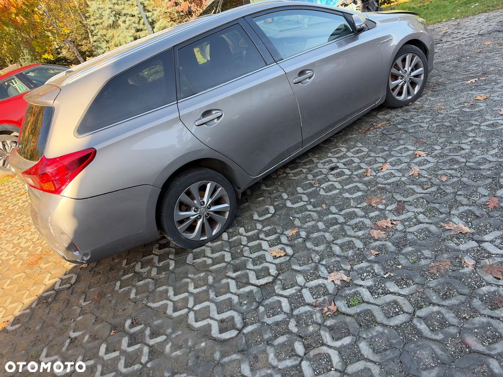 Toyota Auris - 3