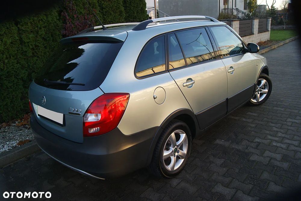 Skoda Fabia 1.2 TSI Scout - 11