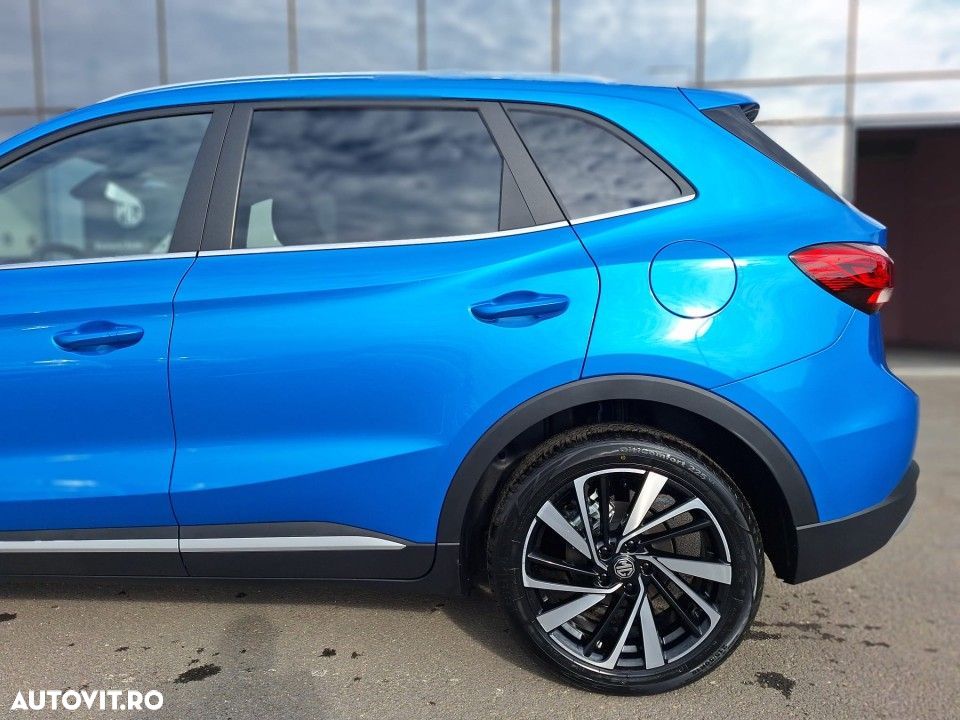MG ZS HEV - 16