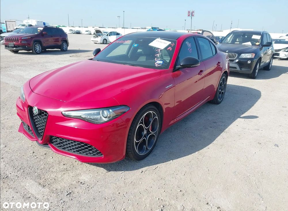 Alfa Romeo Giulia - 1