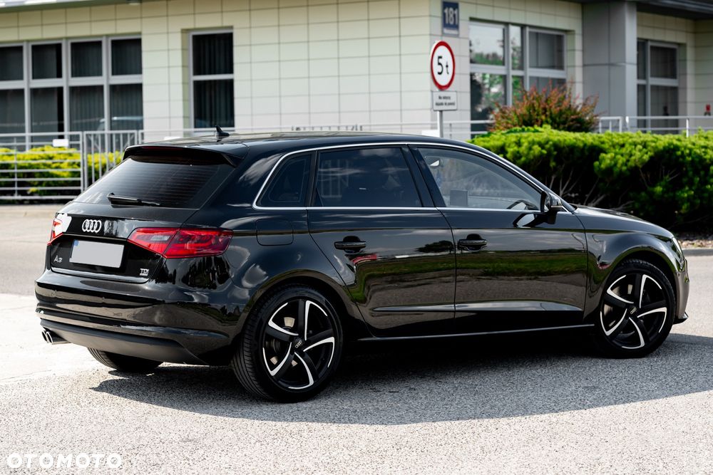 Audi A3 Sportback 2.0 TDI quattro S tronic design - 14