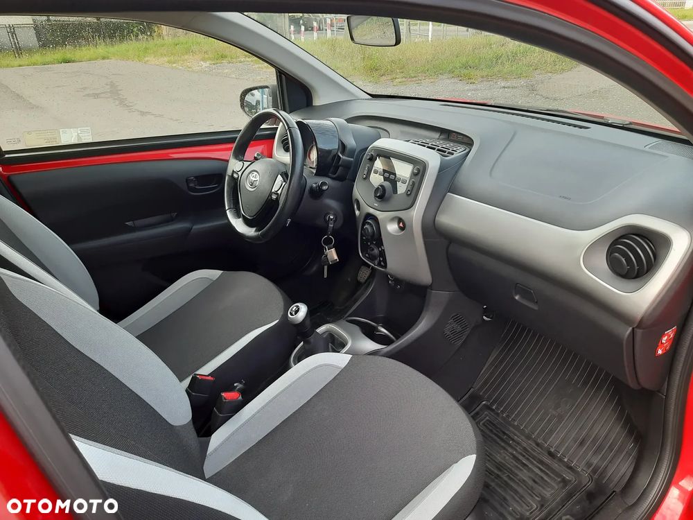 Toyota Aygo 1.0 VVT-i Sprint EU6 - 16