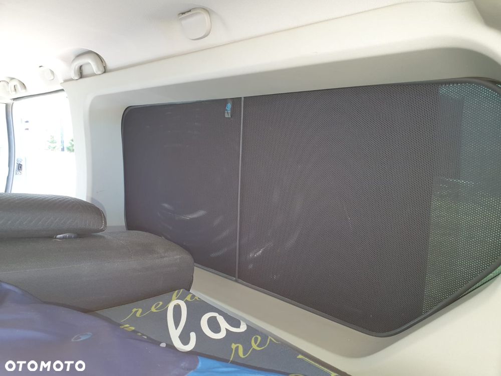 Renault Trafic 2.0 dCi EDC - 14