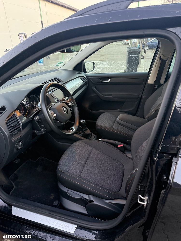 Skoda Fabia 1.0 TSI Selection - 8