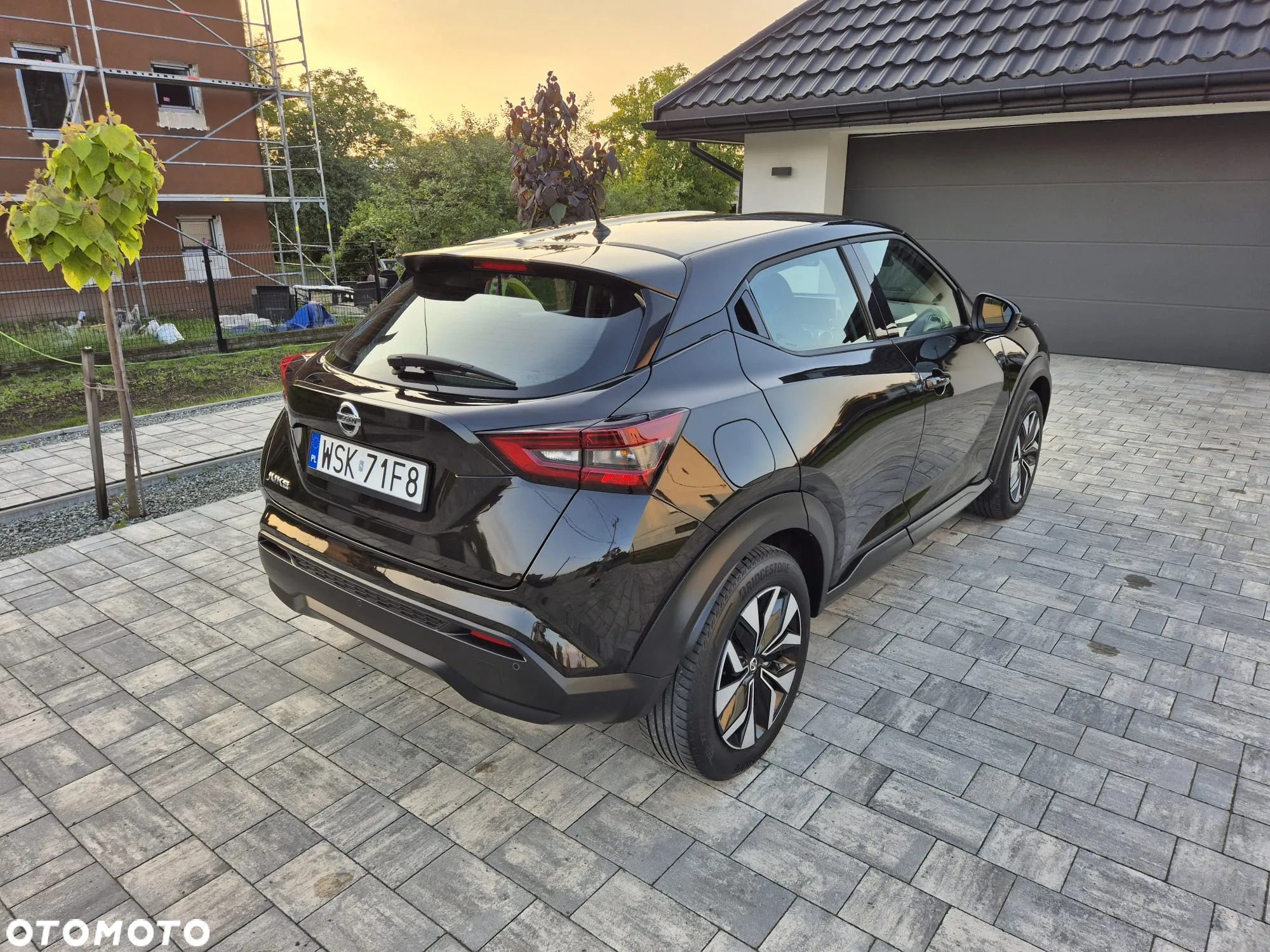 Nissan Juke 1.0 DIG-T Tekna - 4