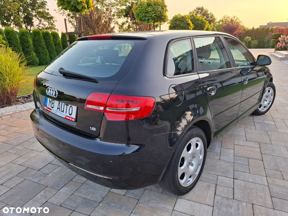 Audi A3 Sportback - 19