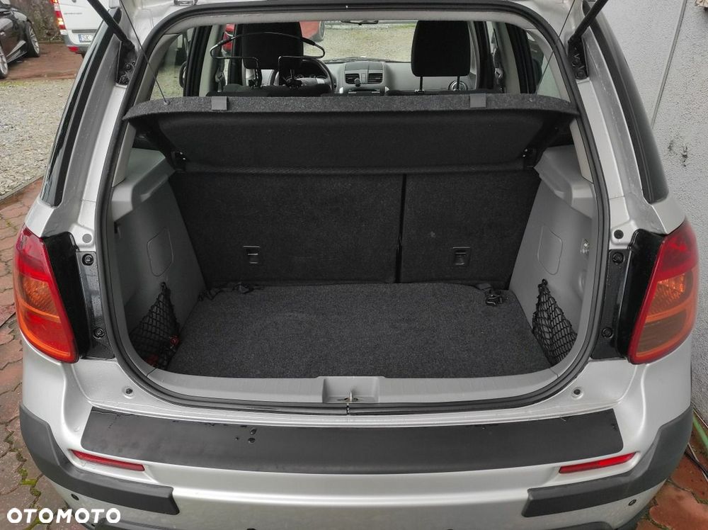 Suzuki SX4 - 15