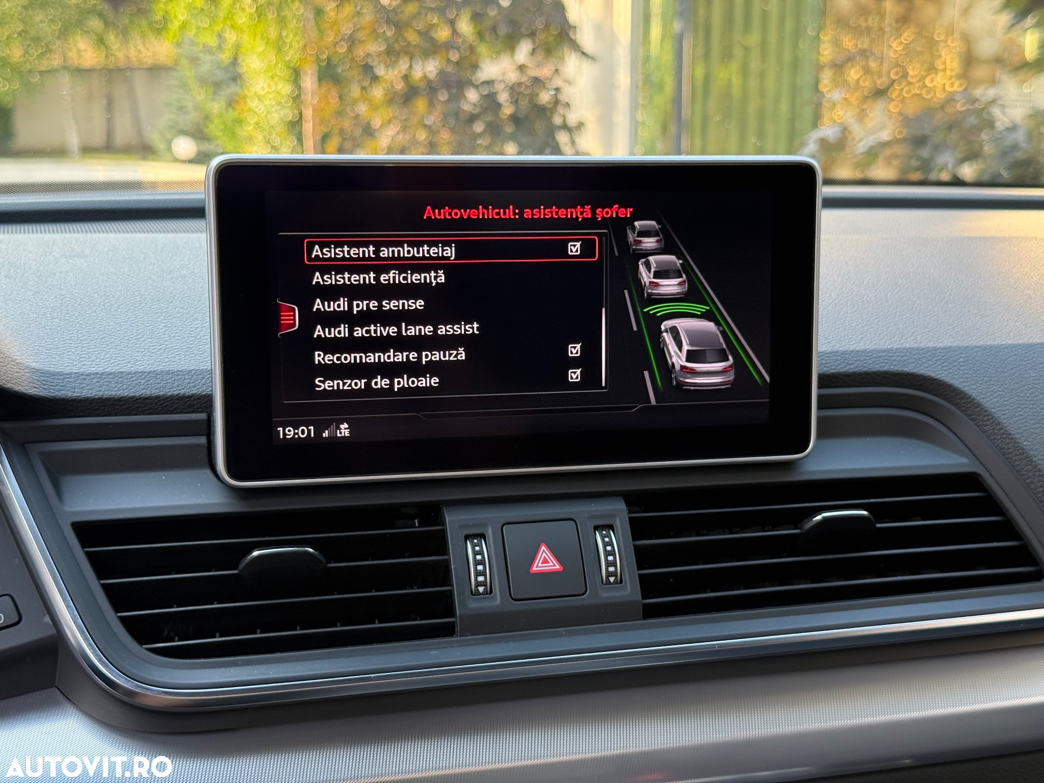 Audi Q5 40 TDI quattro S tronic sport - 32