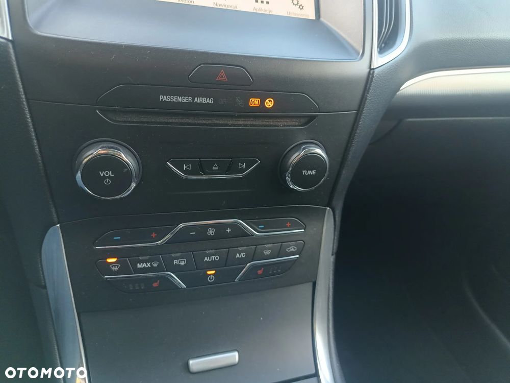 Ford S-Max 2.0 TDCi Titanium PowerShift - 15