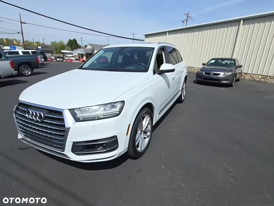 Audi Q7 3.0 TFSI Quattro Tiptronic - 22