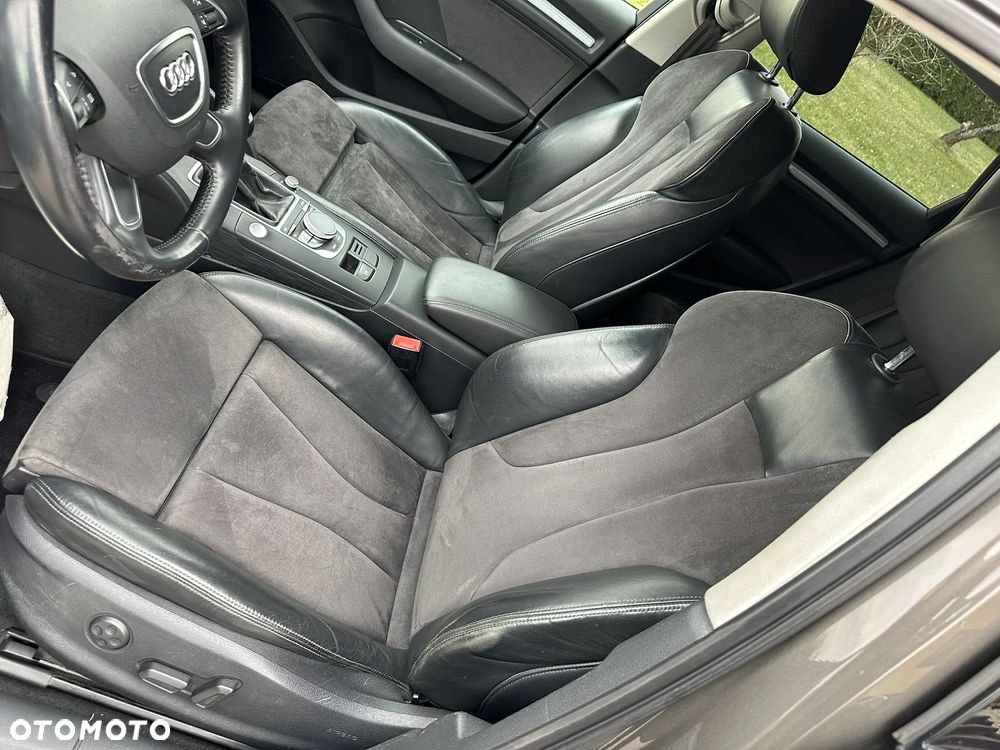 Audi A3 Sportback - 8