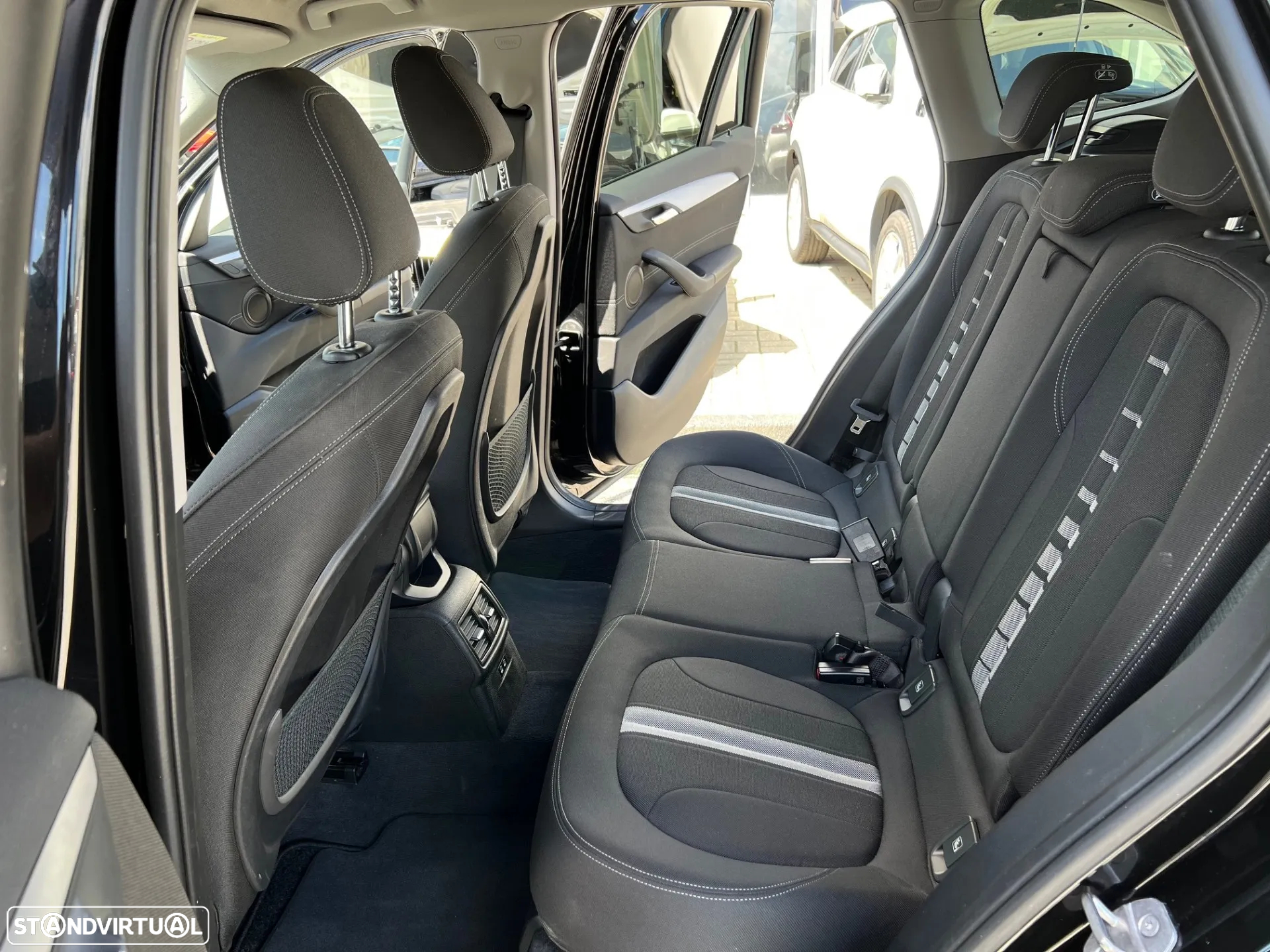 BMW X1 16 d sDrive Line Sport Auto - 14