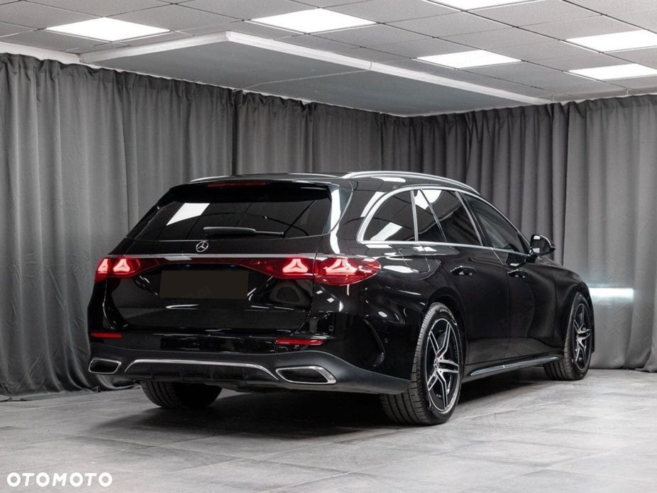 Mercedes-Benz Klasa E - 4