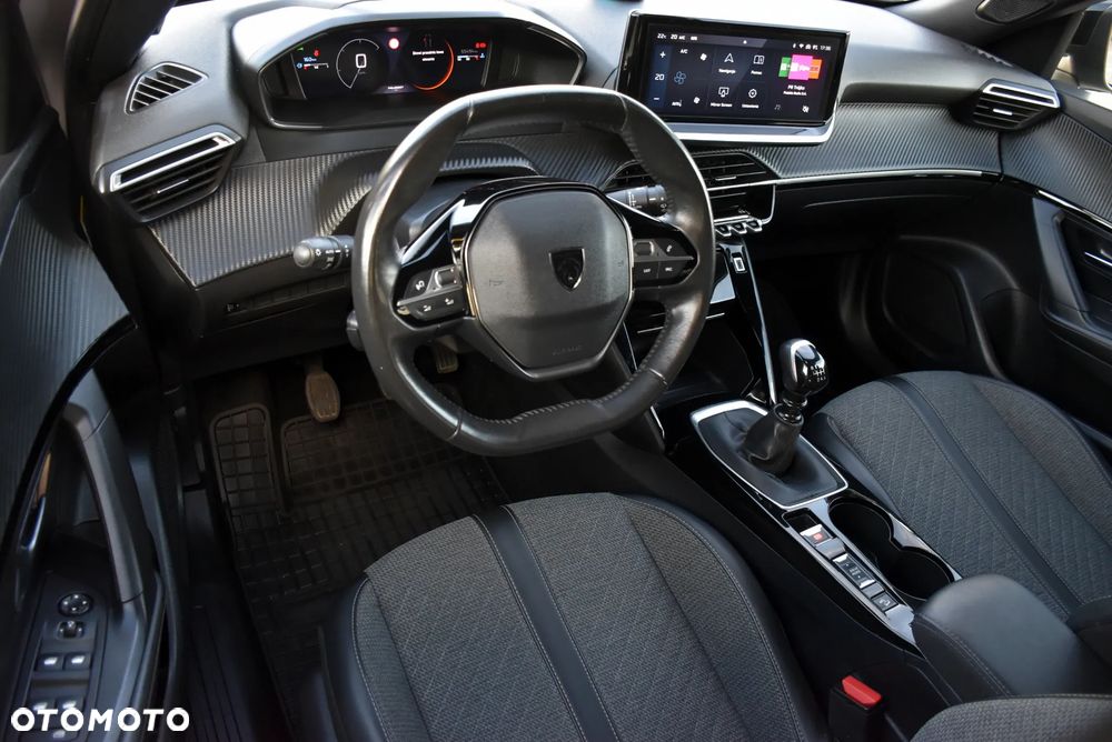 Peugeot 2008 - 5