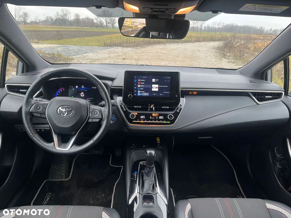 Toyota Corolla 1.8 Hybrid Selection - 6