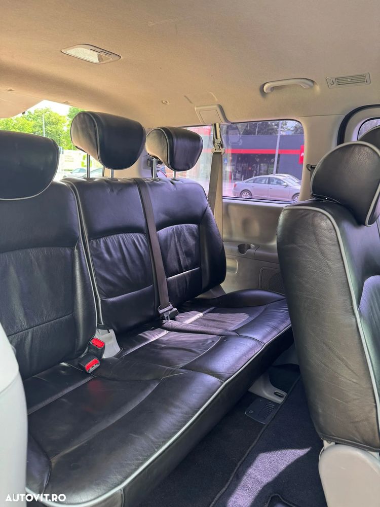 Hyundai H-1 Starex - 6