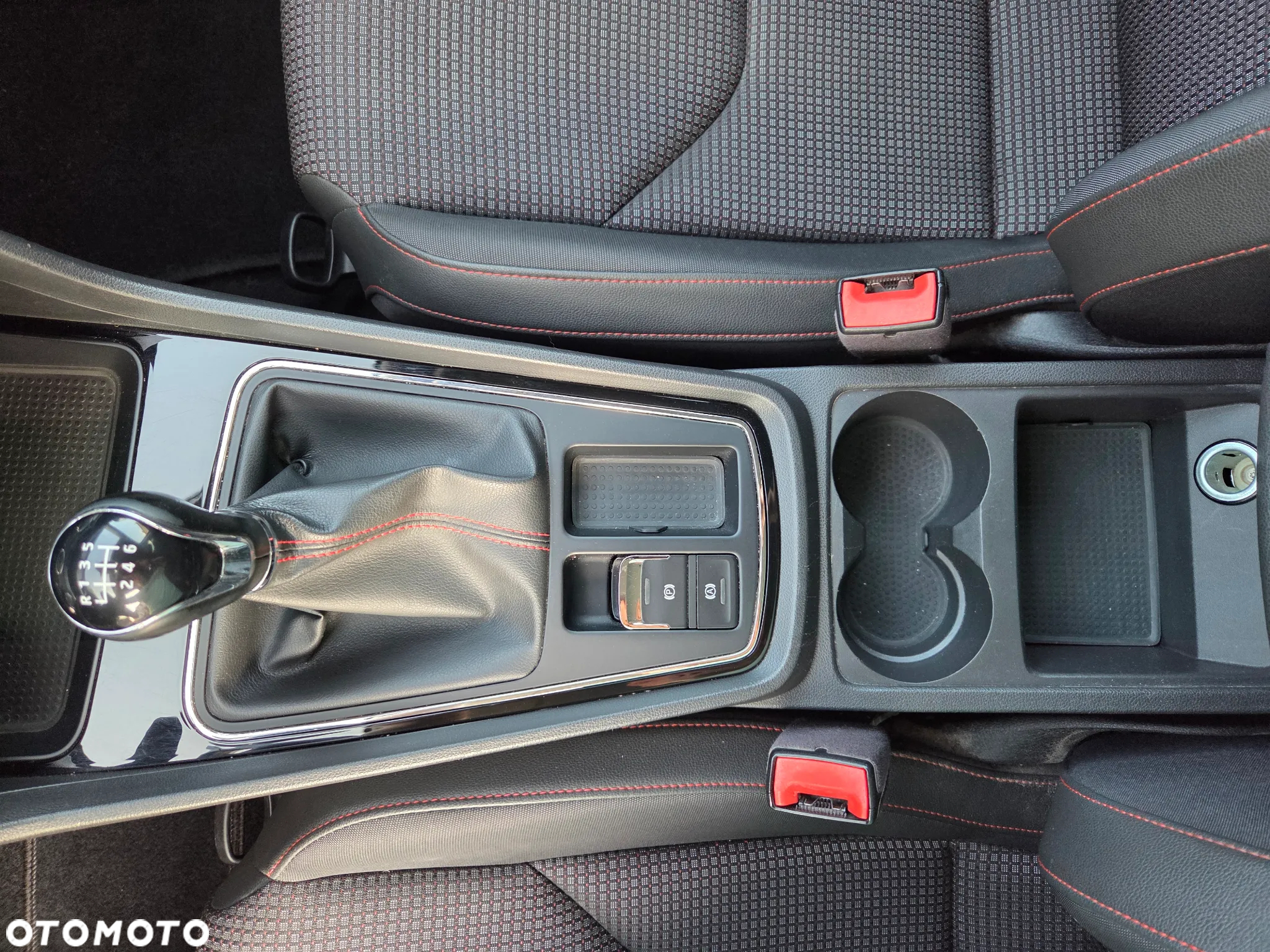 Seat Leon ST 2.0 TDI DPF FR - 26
