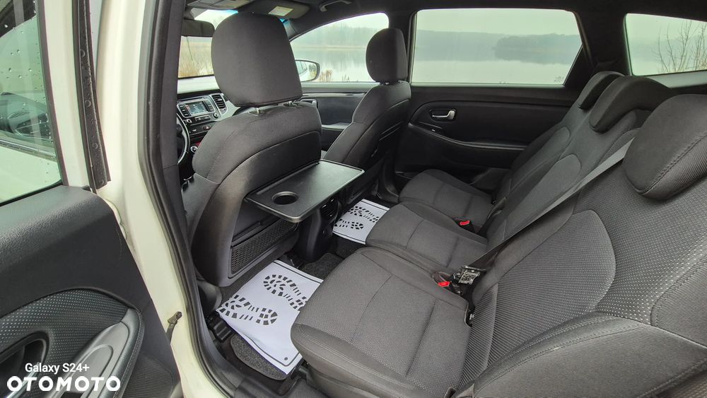 Kia Carens 1.7 CRDi 115 Dream Team Edition - 15